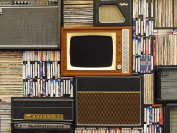 Alte Medien: TV, VHS, Radio